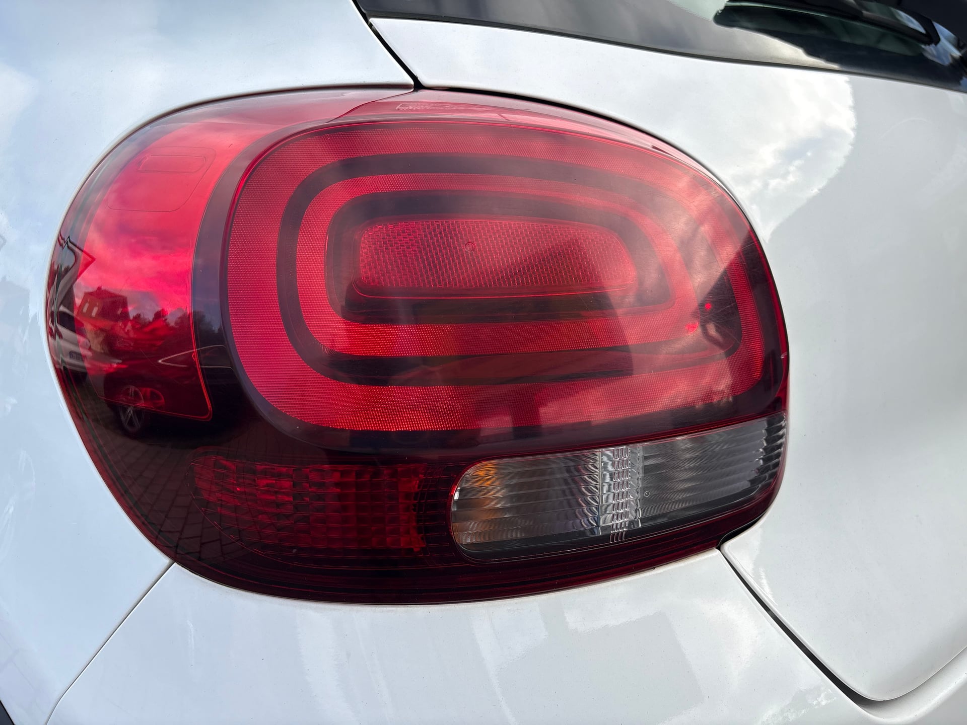 Citroen C3 110 CH EAT6 SHINE — 36