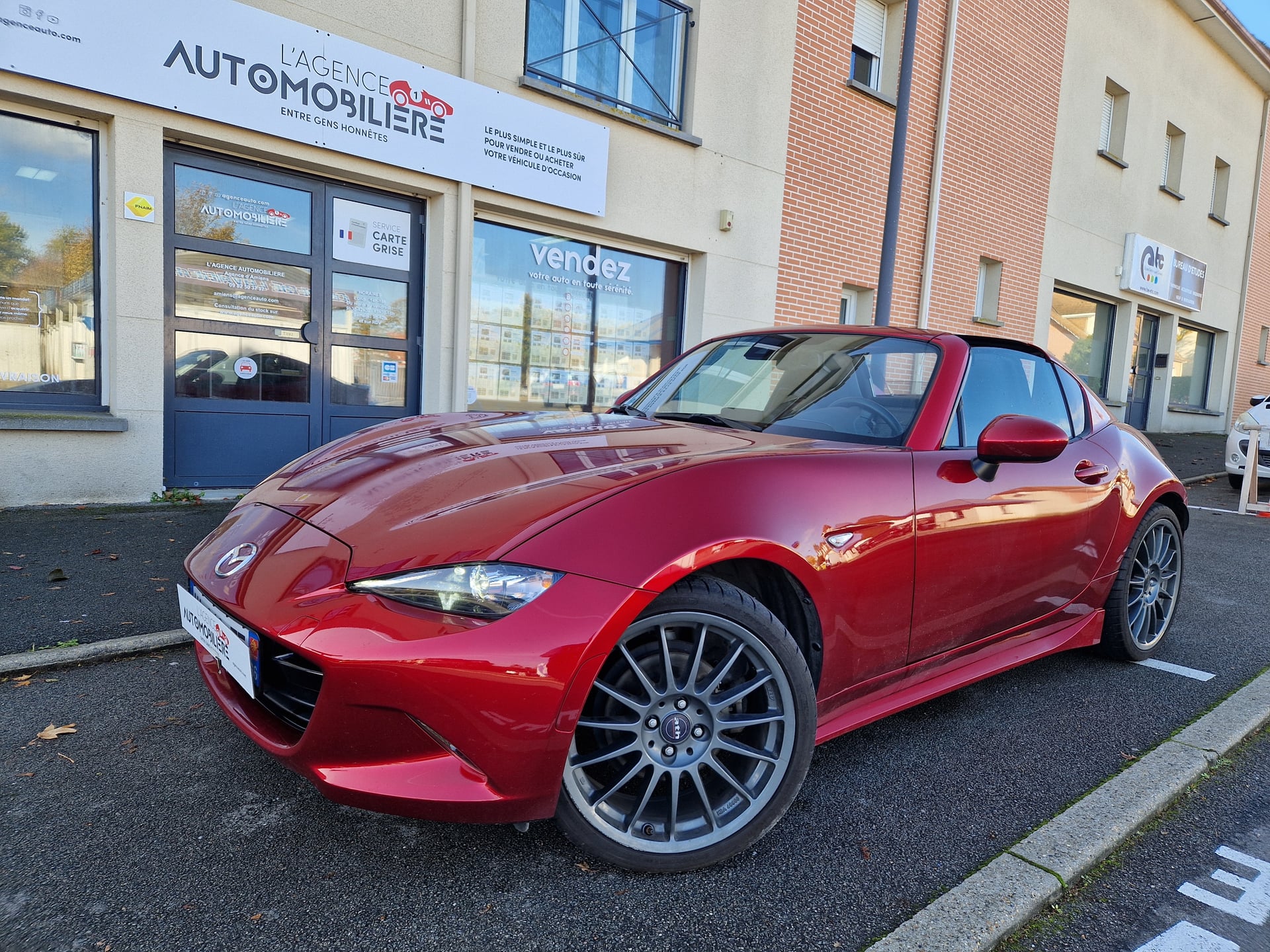 Mazda MX-5 IV RF 2.0 SKYACTIVE-G 184 SELECTION
