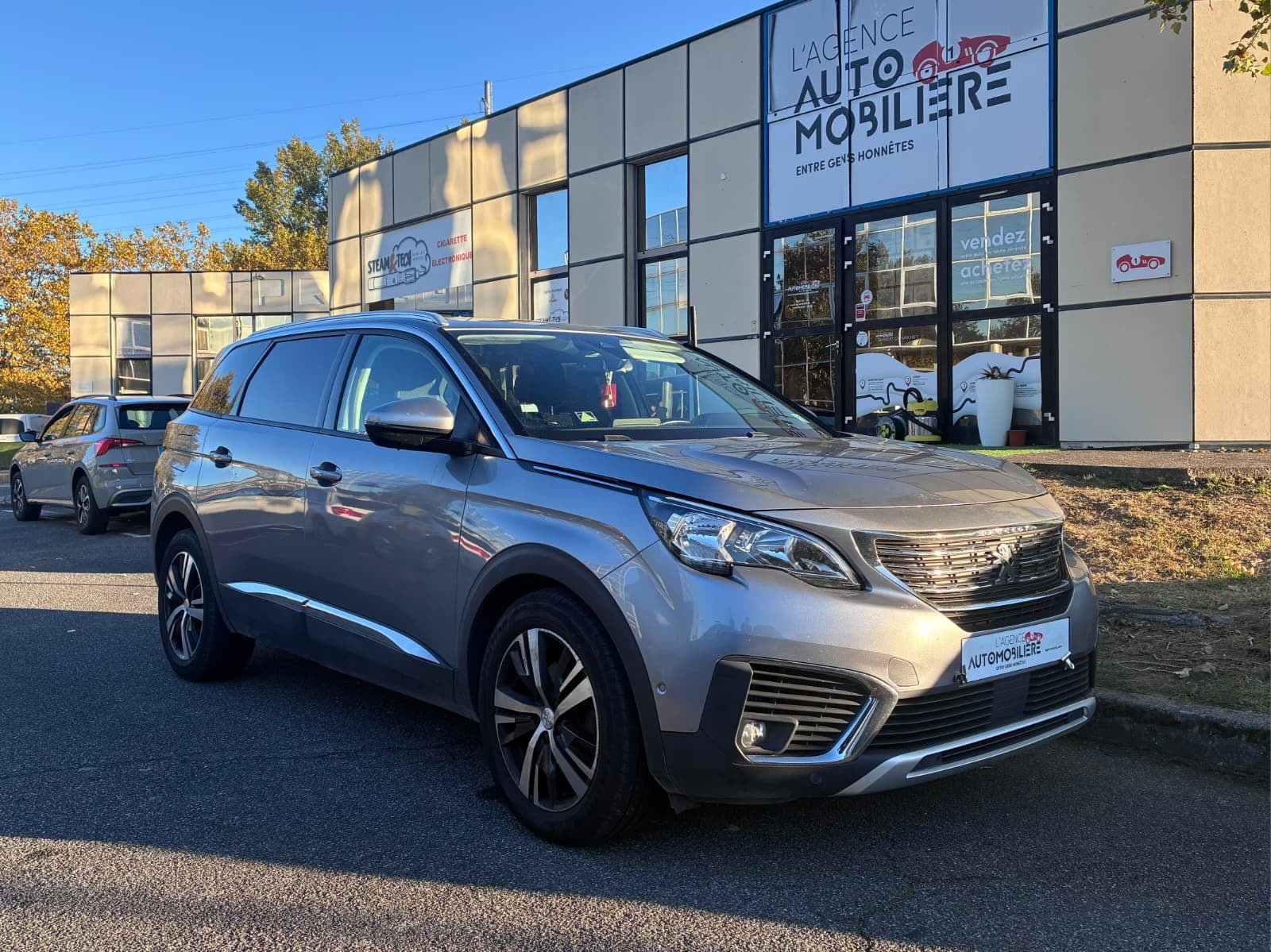 Peugeot 5008 130CH ALLURE