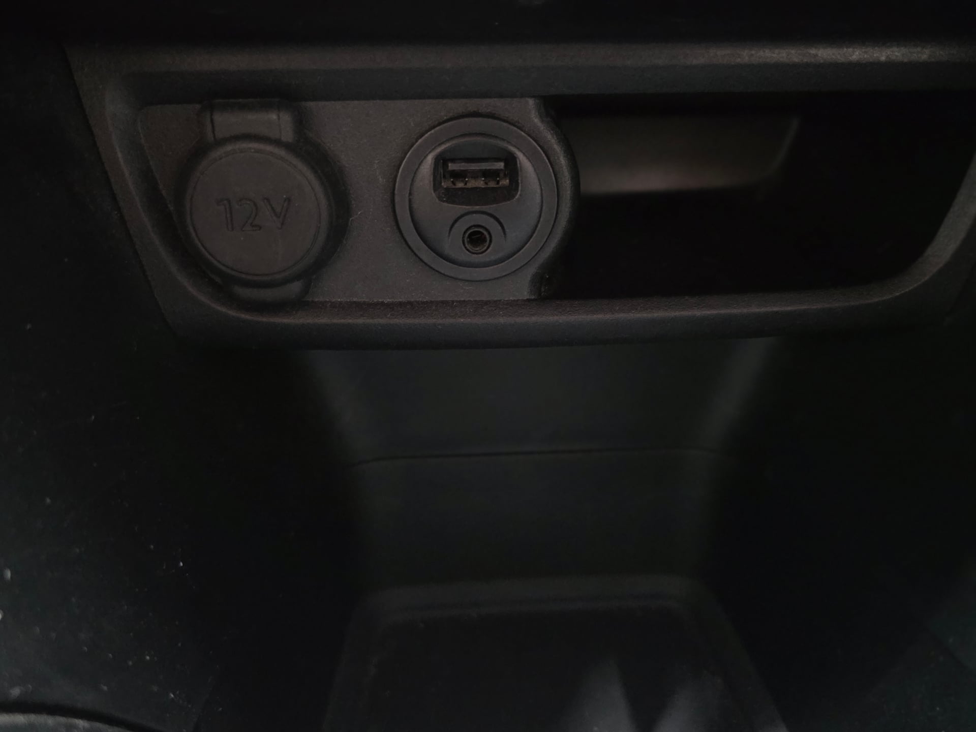 Peugeot 208 1.2 PureTech Style 82 Ch — 23