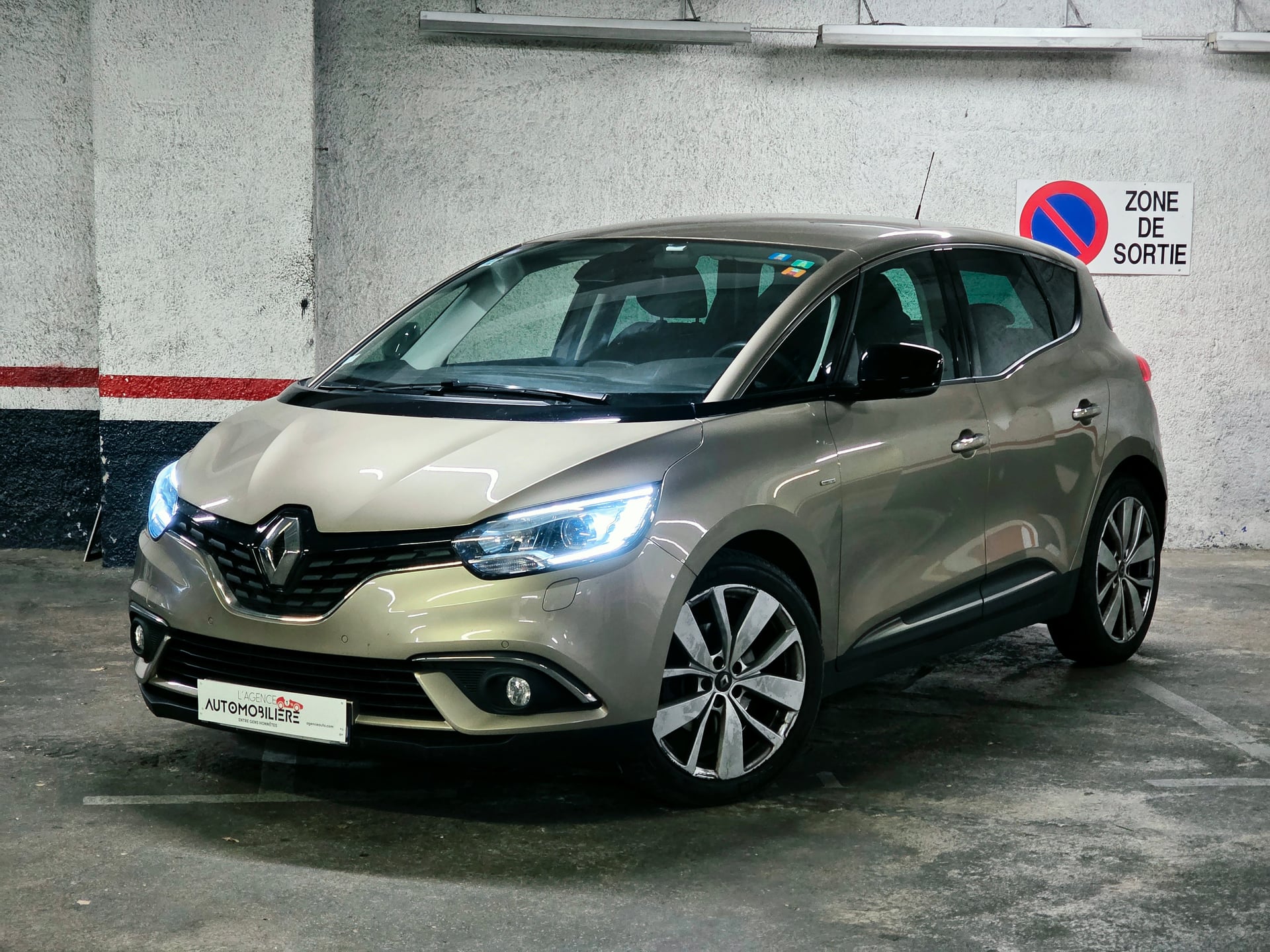 Renault Scenic IV 1.3 TCE 140 Limited