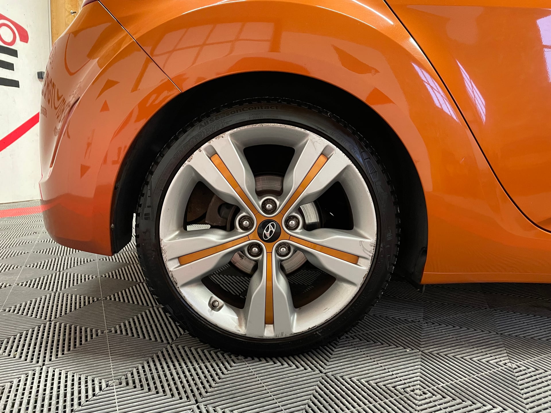 Hyundai Veloster 1.6 GDI 140 cv — 23