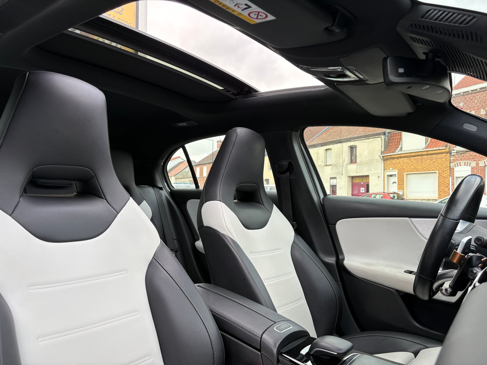 Mercedes-Benz Classe A 180 D Amg Line 7g-dct