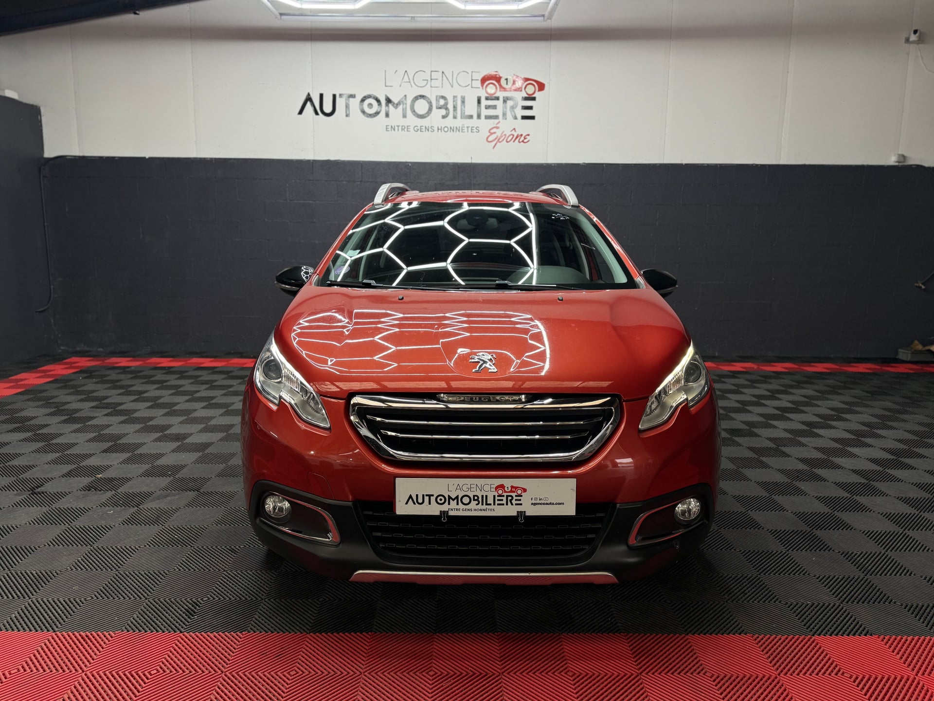 Peugeot 2008 1.2 PureTech 130 BVM6 UrbanCross — 2