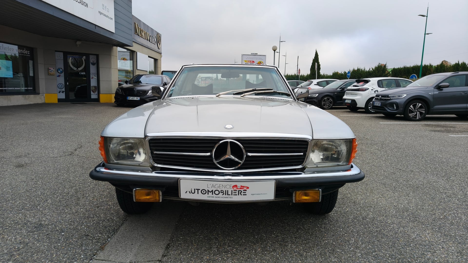 Mercedes-Benz 280 280 SL — 2