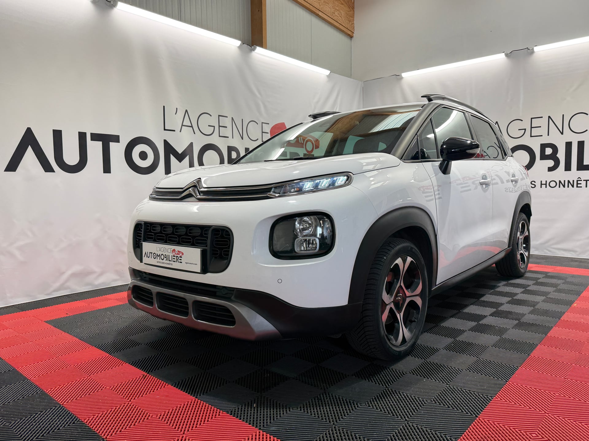 Citroen C3 AIRCROSS BLUEHDI 120 S&S EAT6 SHINE (Caméra de recul)