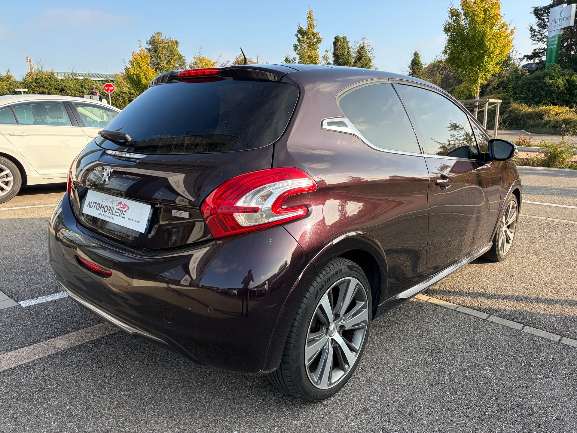 Peugeot 208 XY 1.6 E-HDI 115 JBL — 2