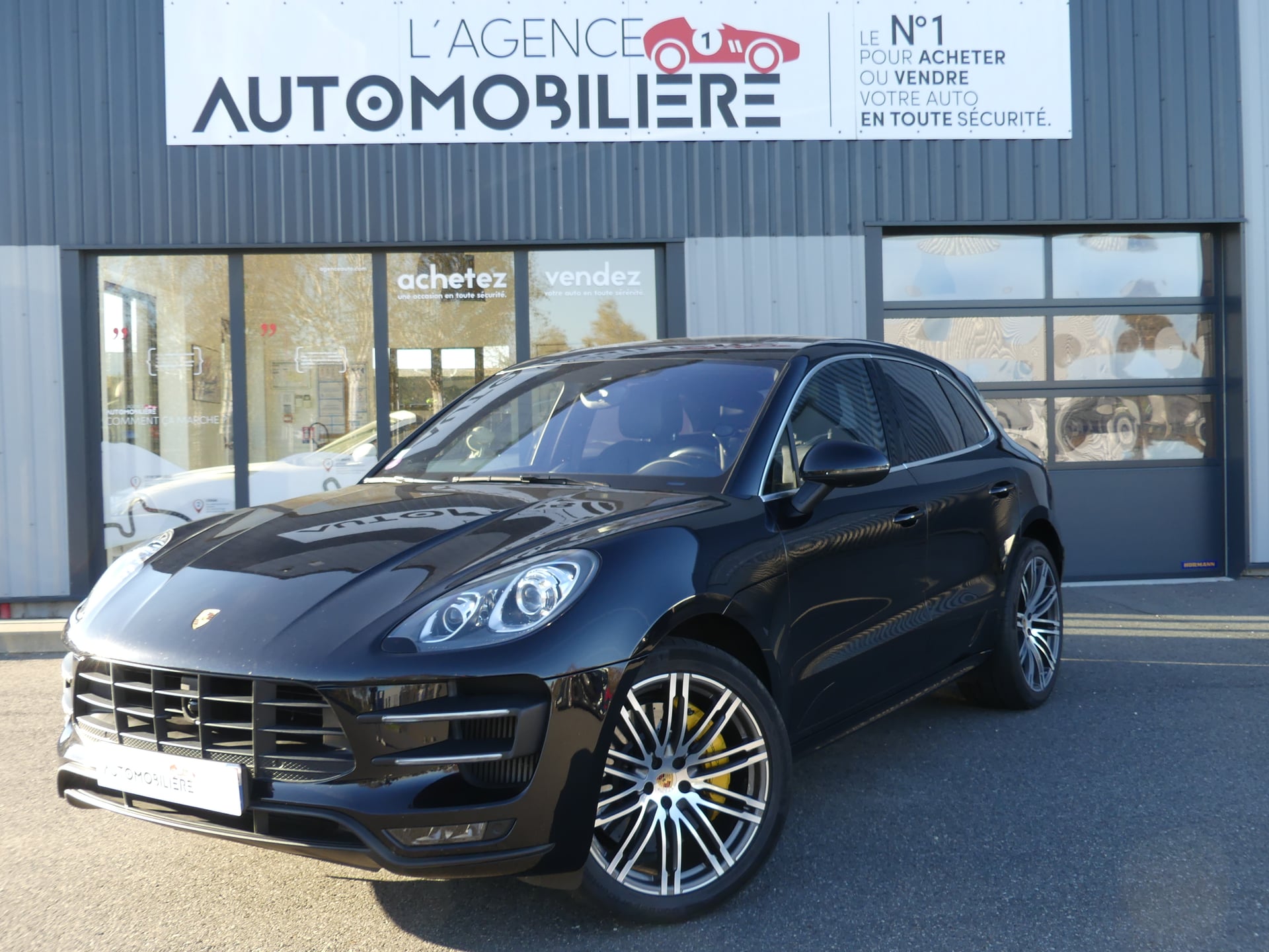 Porsche MACAN TURBO  400 CV