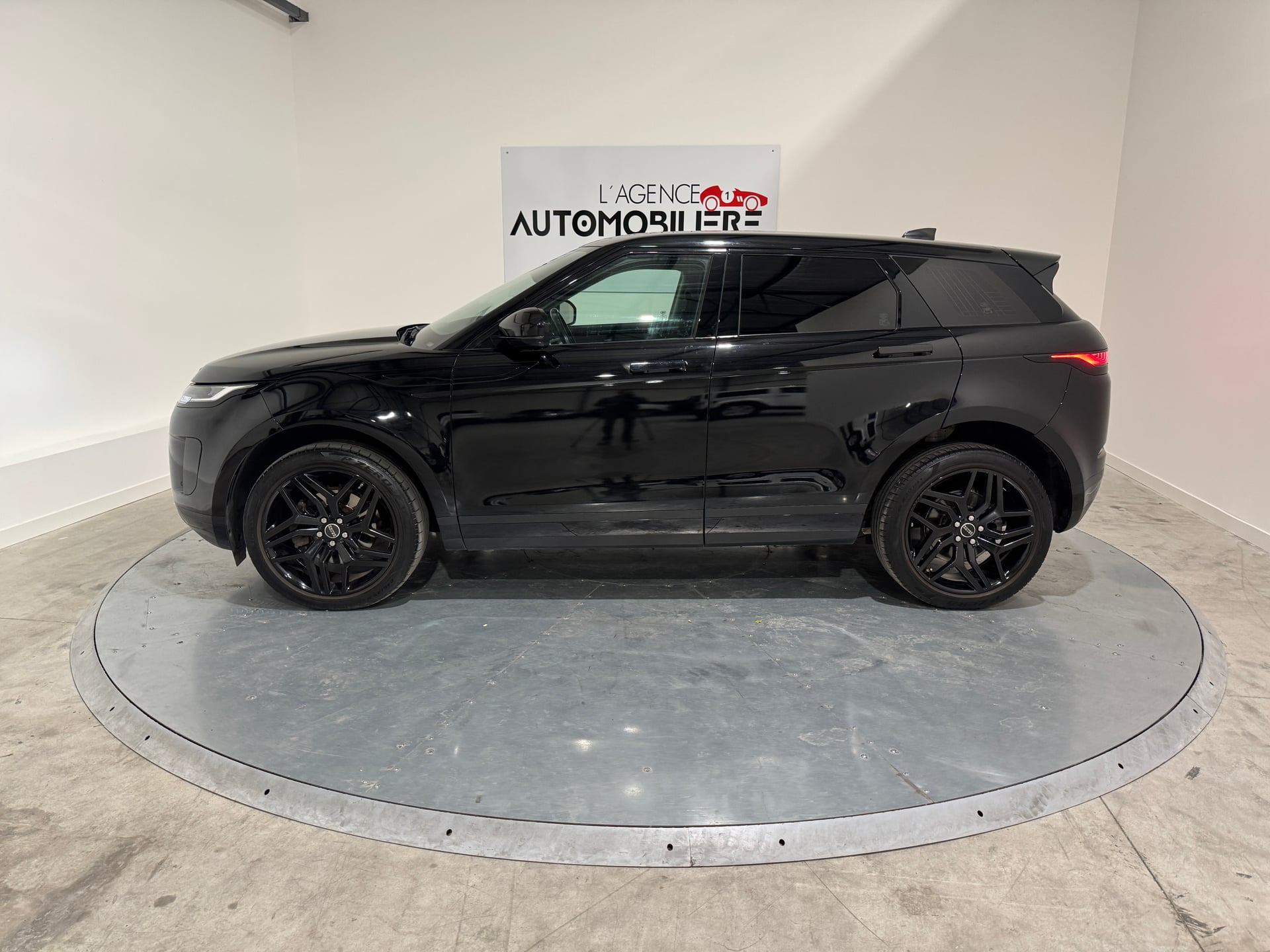 Land Rover Range Rover Evoque D150 AWD BVA9 — 2