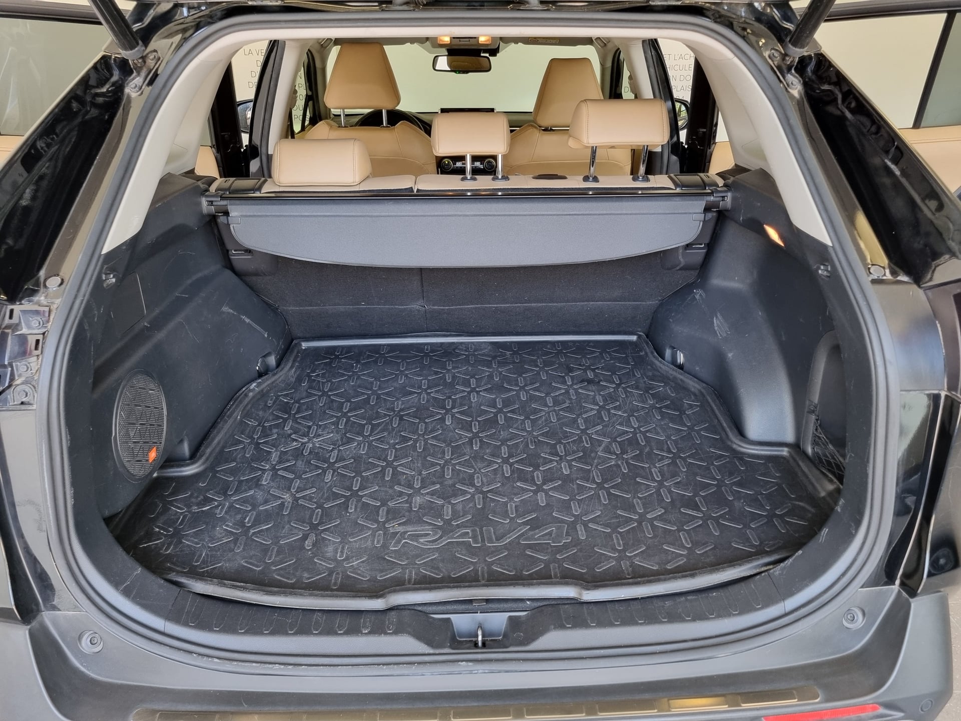 Toyota TOYOTA RAV4 2.5 VVT-iE 16V 222 Hybrid LOUNGE AWD-BVA — 36