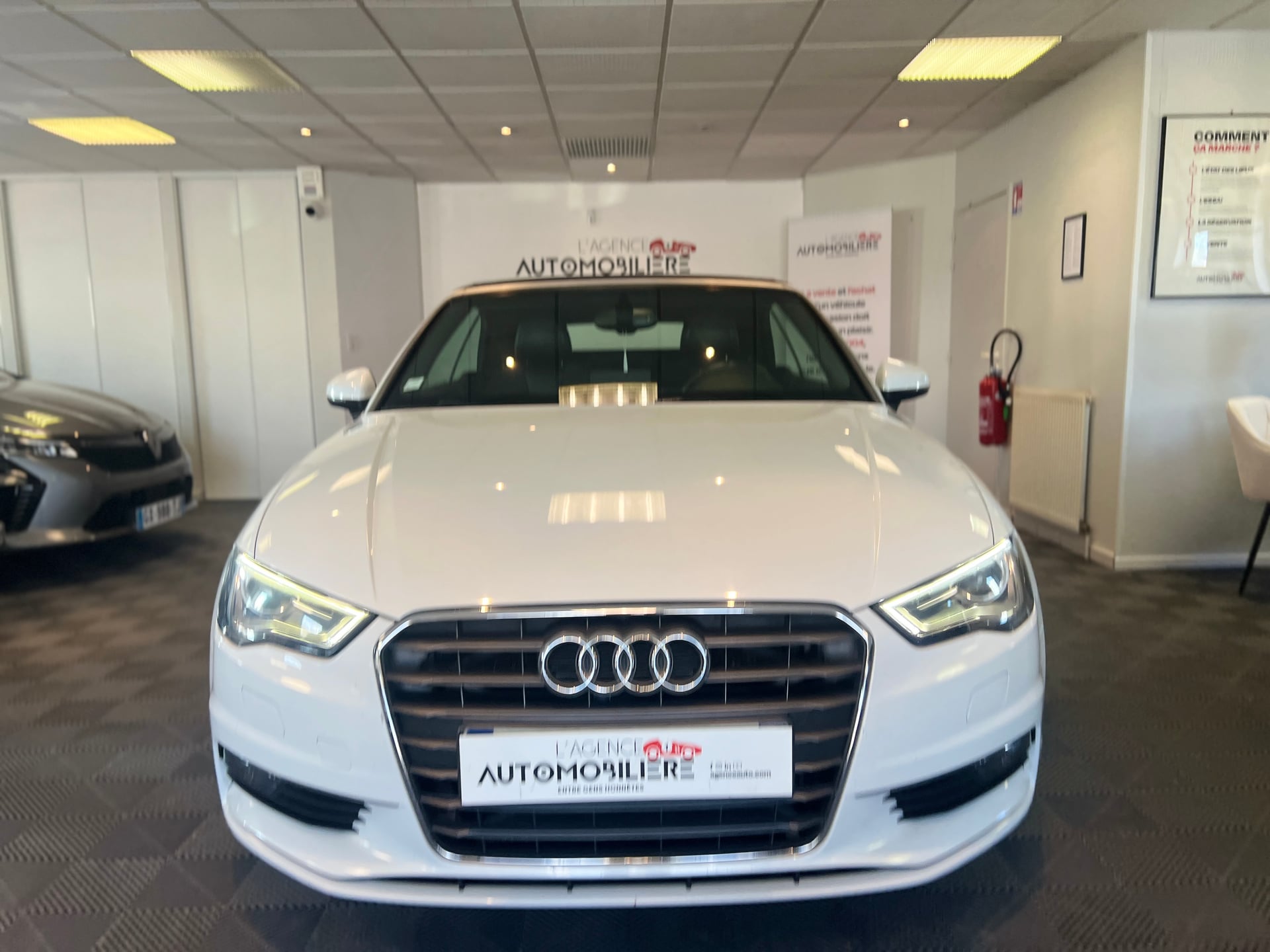 Audi A3 Cabriolet 8V 2.0 TDI 150 CV Ultra — 27