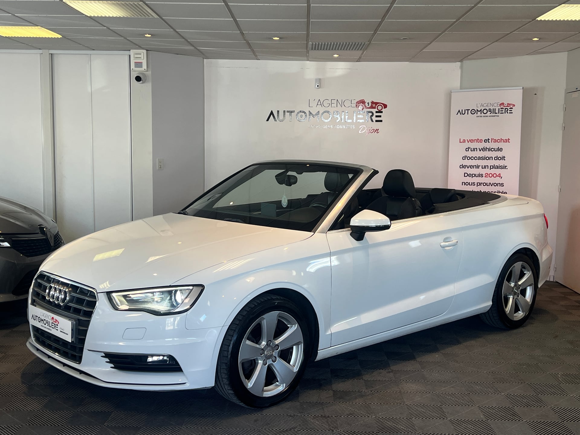 Audi A3 Cabriolet 8V 2.0 TDI 150 CV Ultra — 2