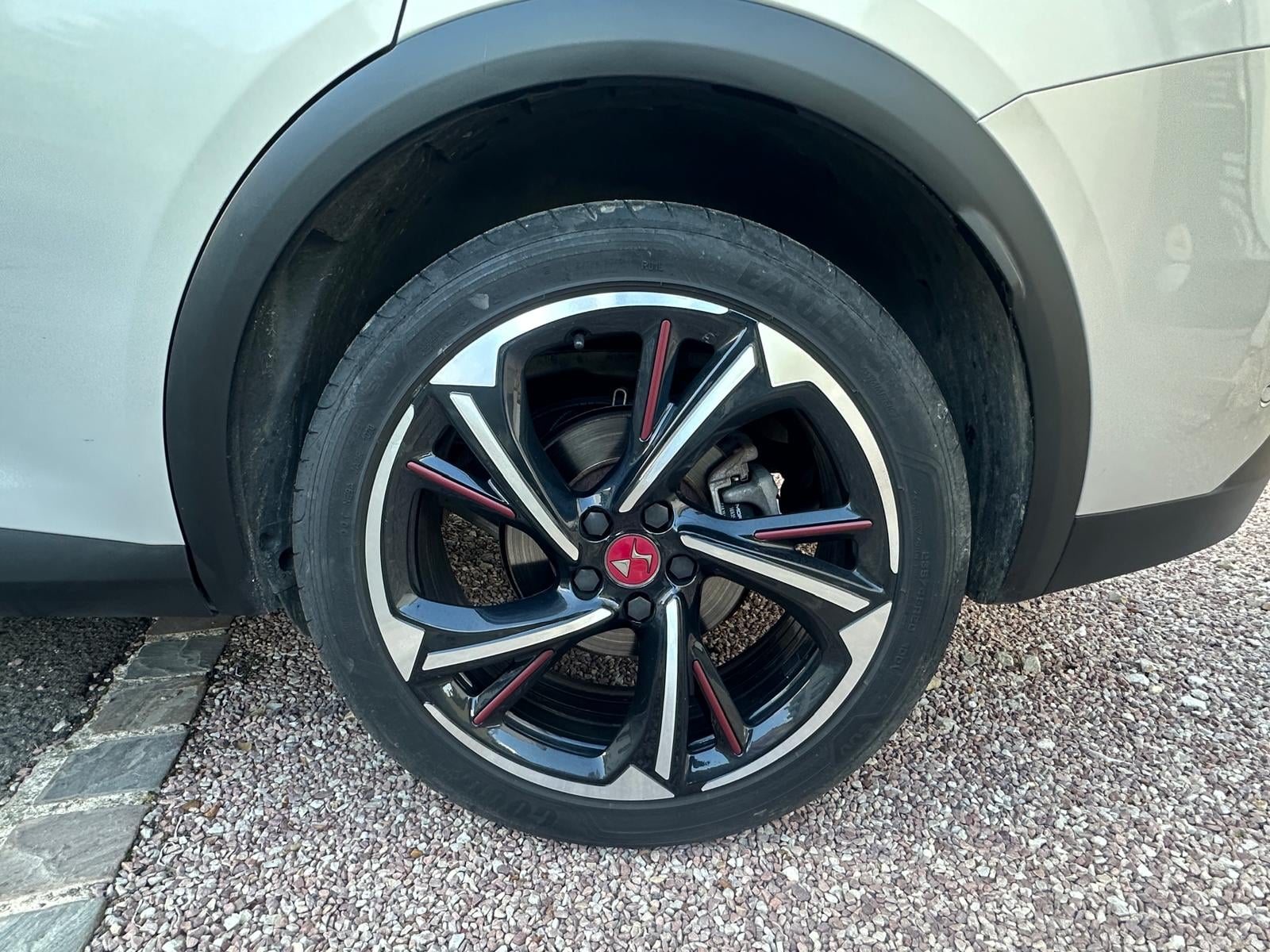 DS Ds 7 crossback Performance Line + — 25