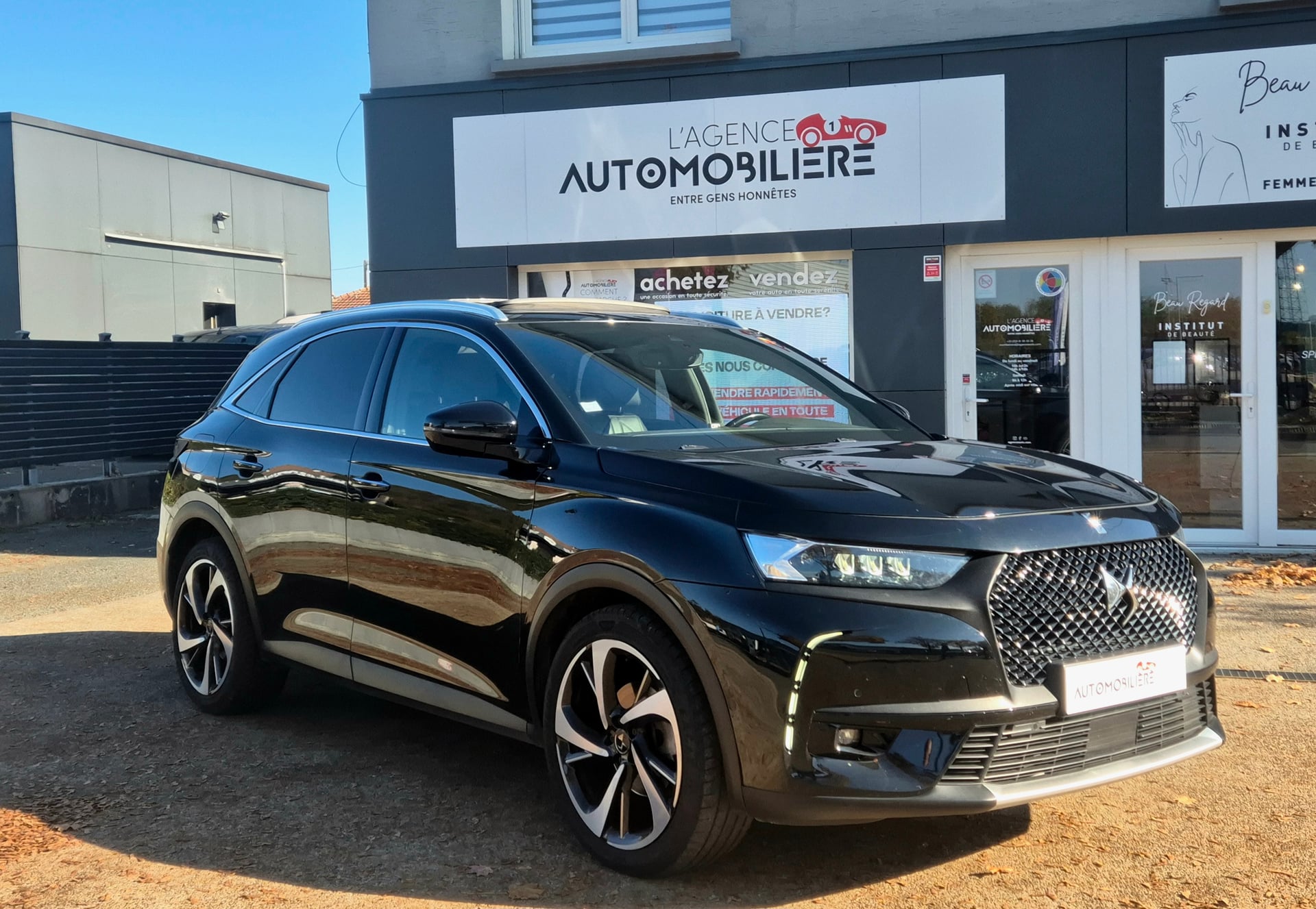DS Ds 7 crossback Crossback 2.0 Blue HDi 180 cv Sport Chic Rivoli