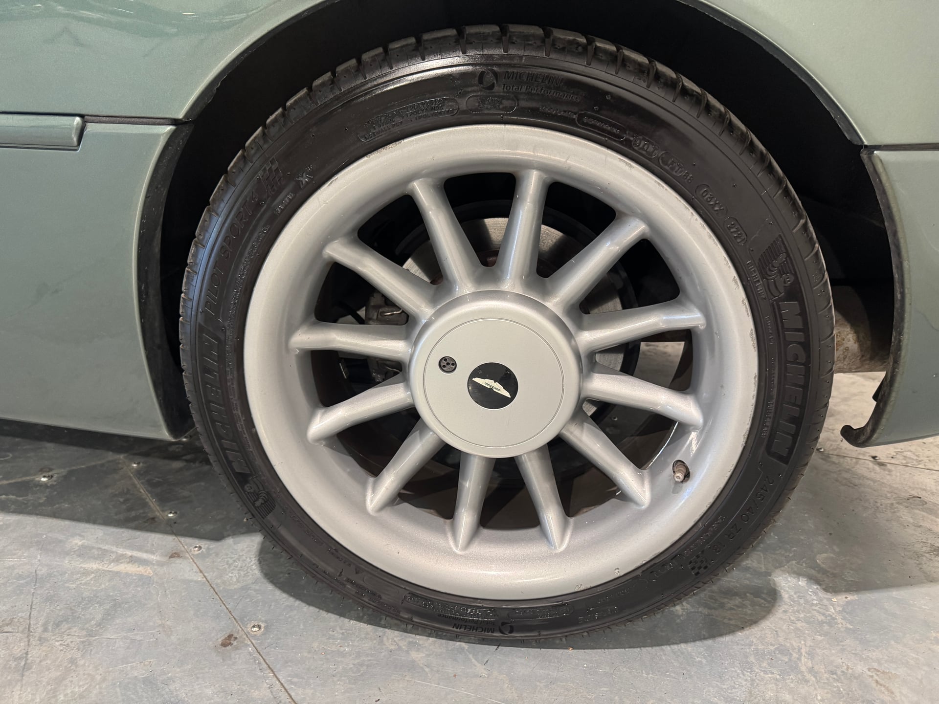 Aston Martin DB7 3.2l 340cv Lagonda — 34