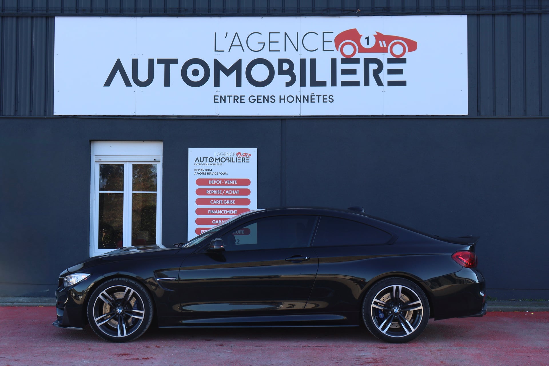 BMW M4 coupé M4 — 2