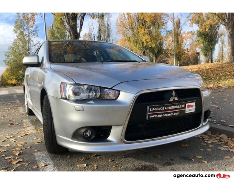 Mitsubishi Lancer Sportback — 2