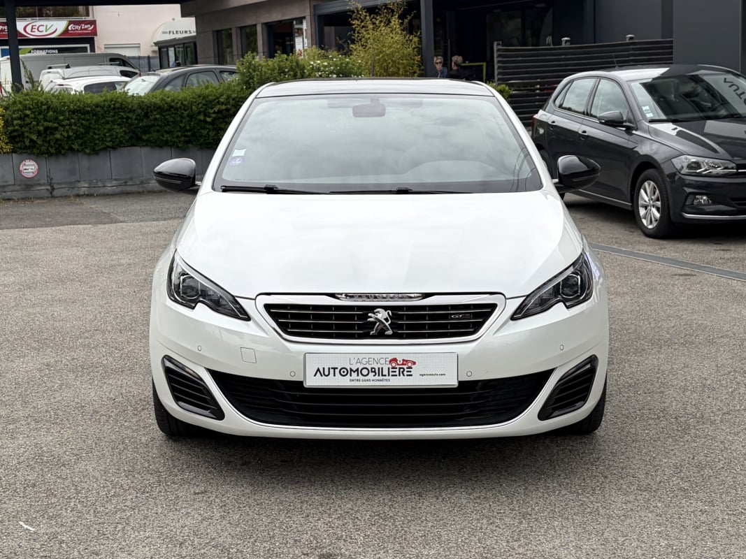 Peugeot 308 1.6 THP 205 GT - TOIT PANORAMIQUE — 2
