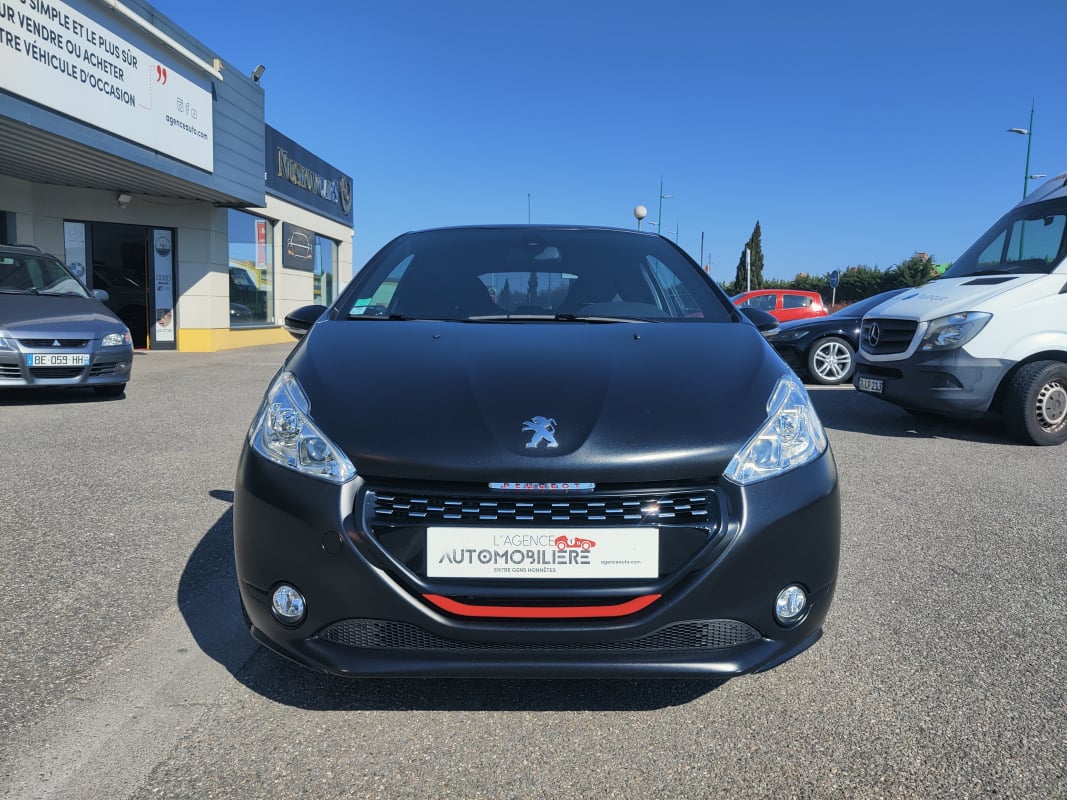Peugeot 208 GTi 1.6 30Th Numérotée 898 — 2