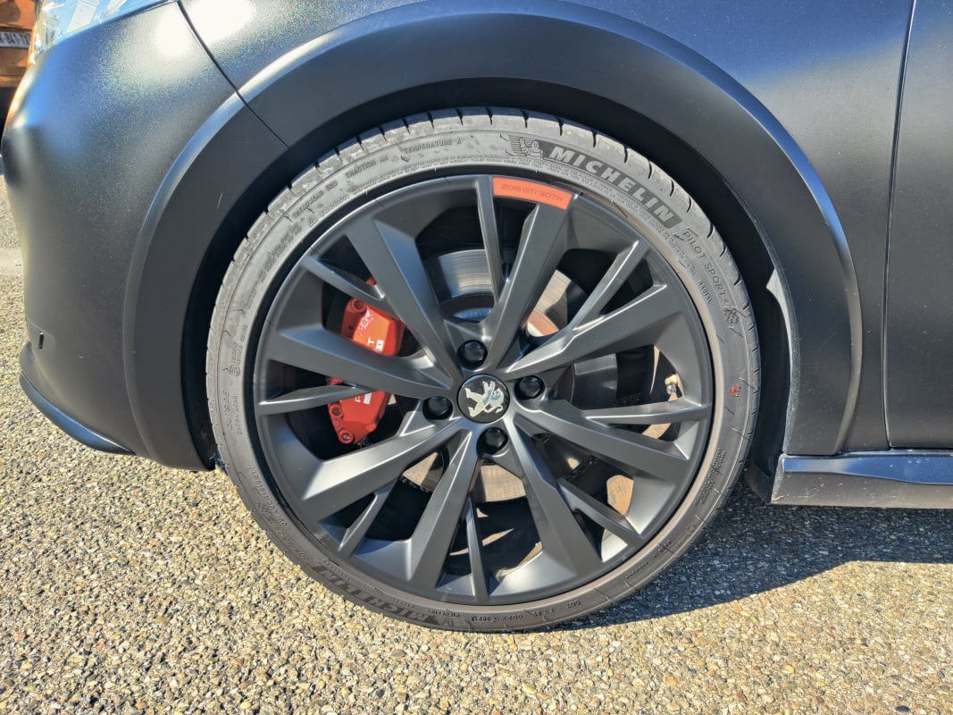 Peugeot 208 GTi 1.6 30Th Numérotée 898 — 22