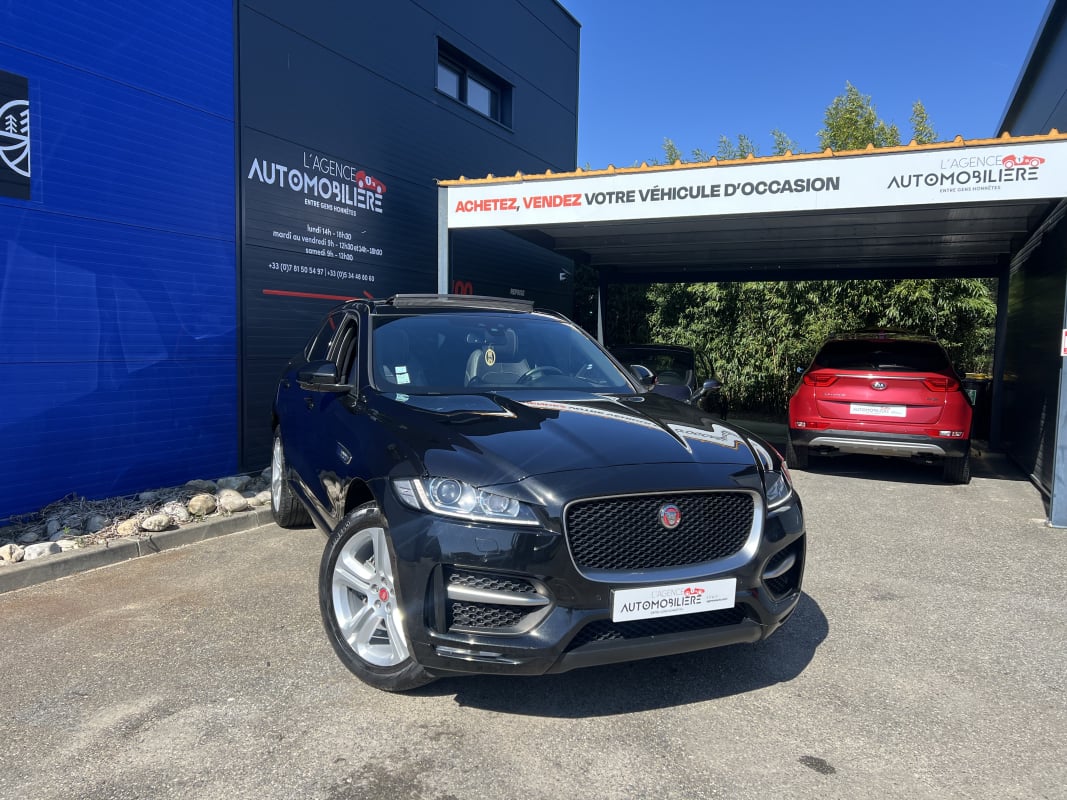 Jaguar F-Pace 2.0D 180cv R-SPORT — 1