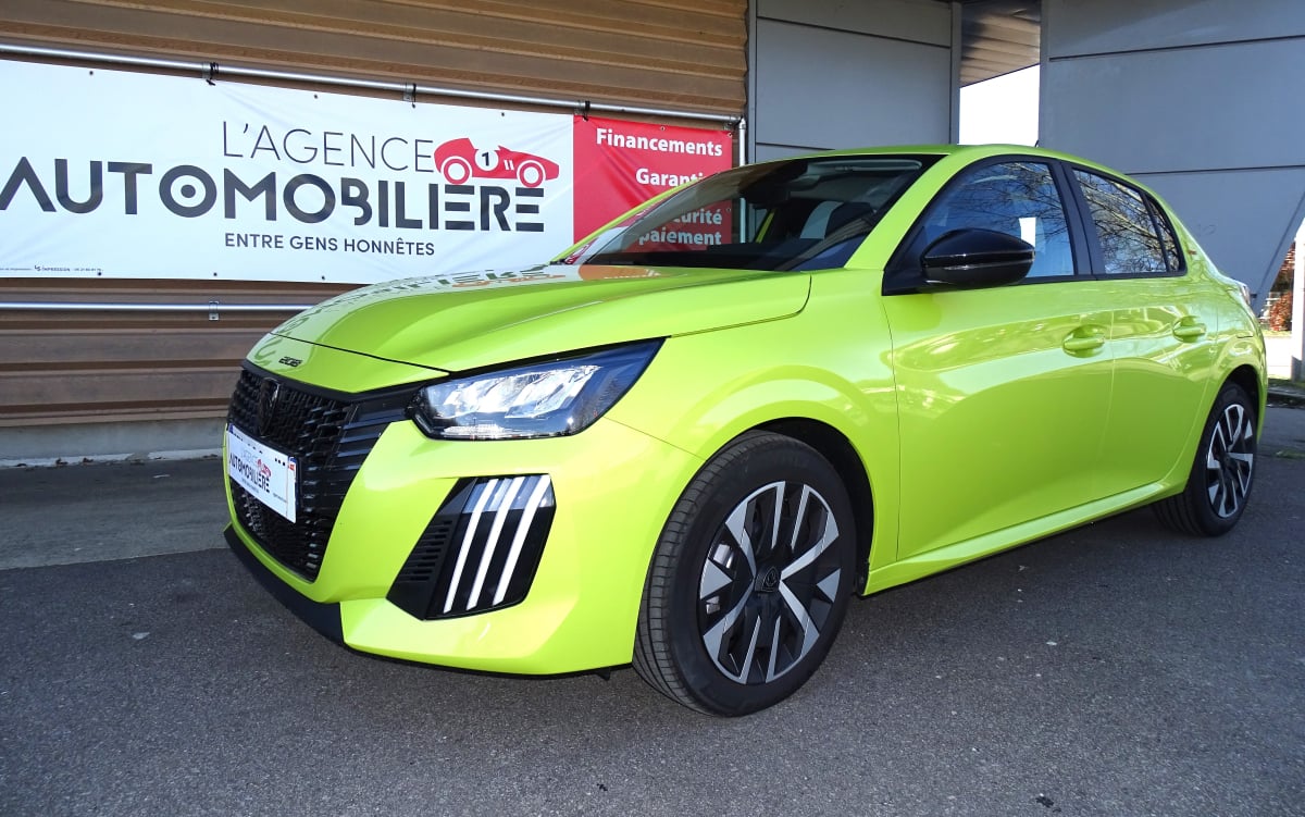 Peugeot 208 GENERATION-II FINITION STYLE 100 ch — 1