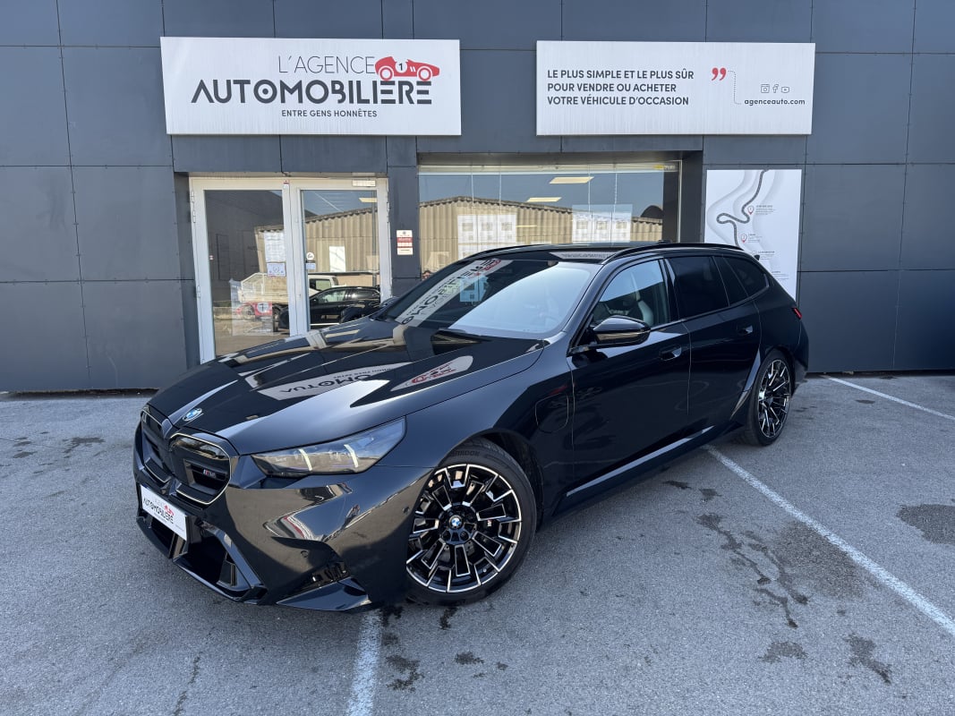 BMW M5 Touring 4.4 V8 PHEV 727ch pas de malus / Attelage / B&W / TVA — 1