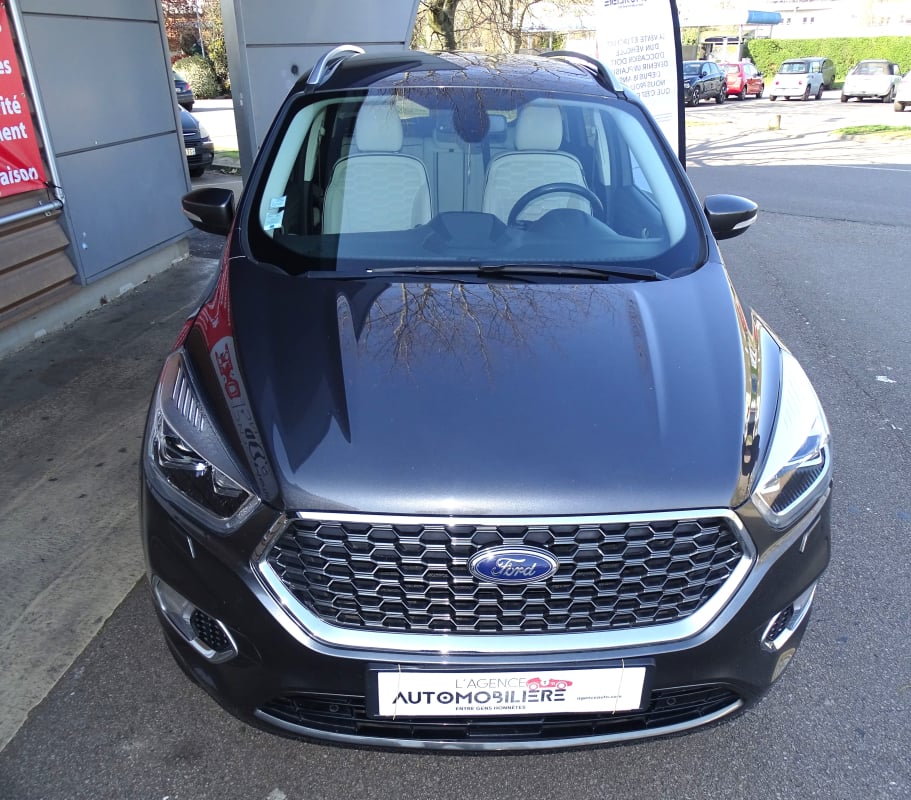 Ford Kuga FINITION VIGNALE 4X2 — 40