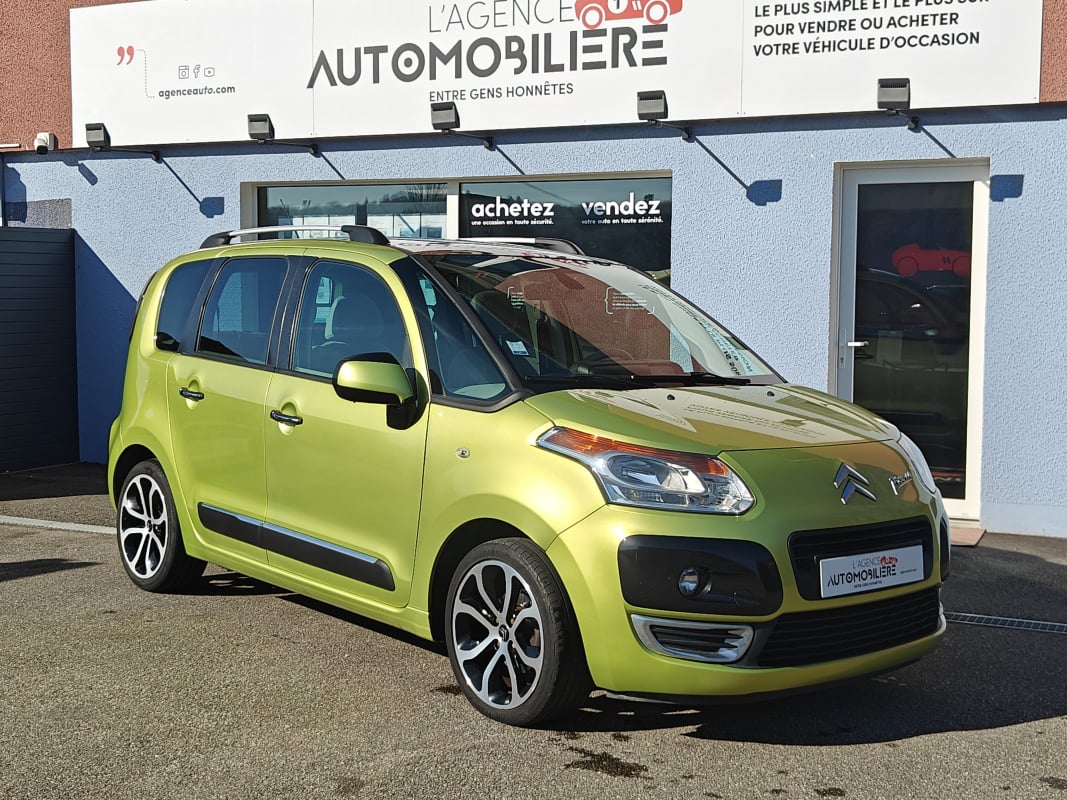 Citroen C3 Picasso 1.6 HDi 90 Exclusive — 1