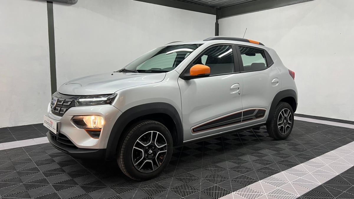 Dacia Spring ACHAT INTEGRAL CONFORT PLUS 27.4 KWH — 1