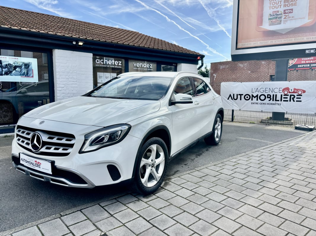 Mercedes-Benz Mercedes Gla 200D SENSATION ( CAMERA DE RECUL ) — 1