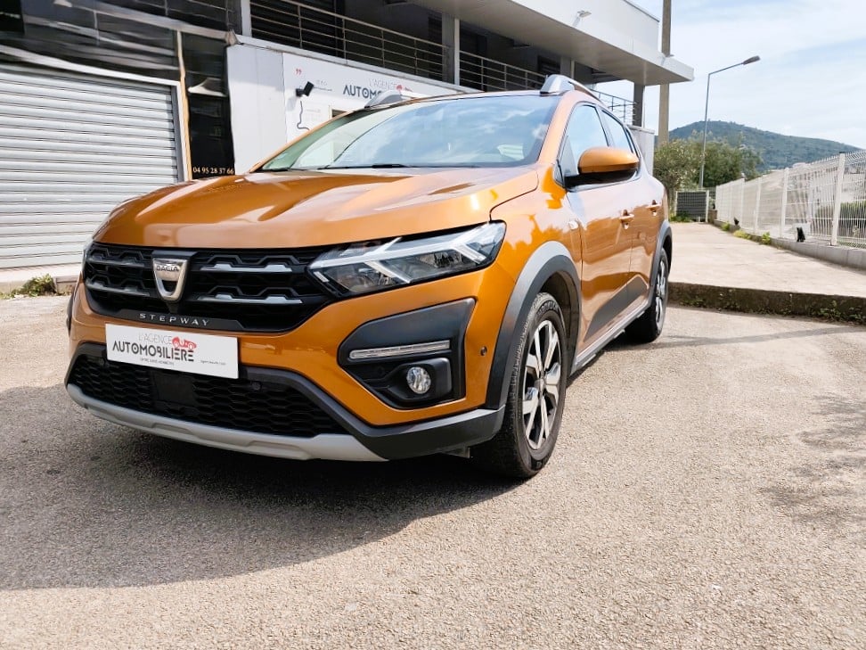 Dacia Sandero STEPWAY 1.0 TCE 90 COMFORT — 1