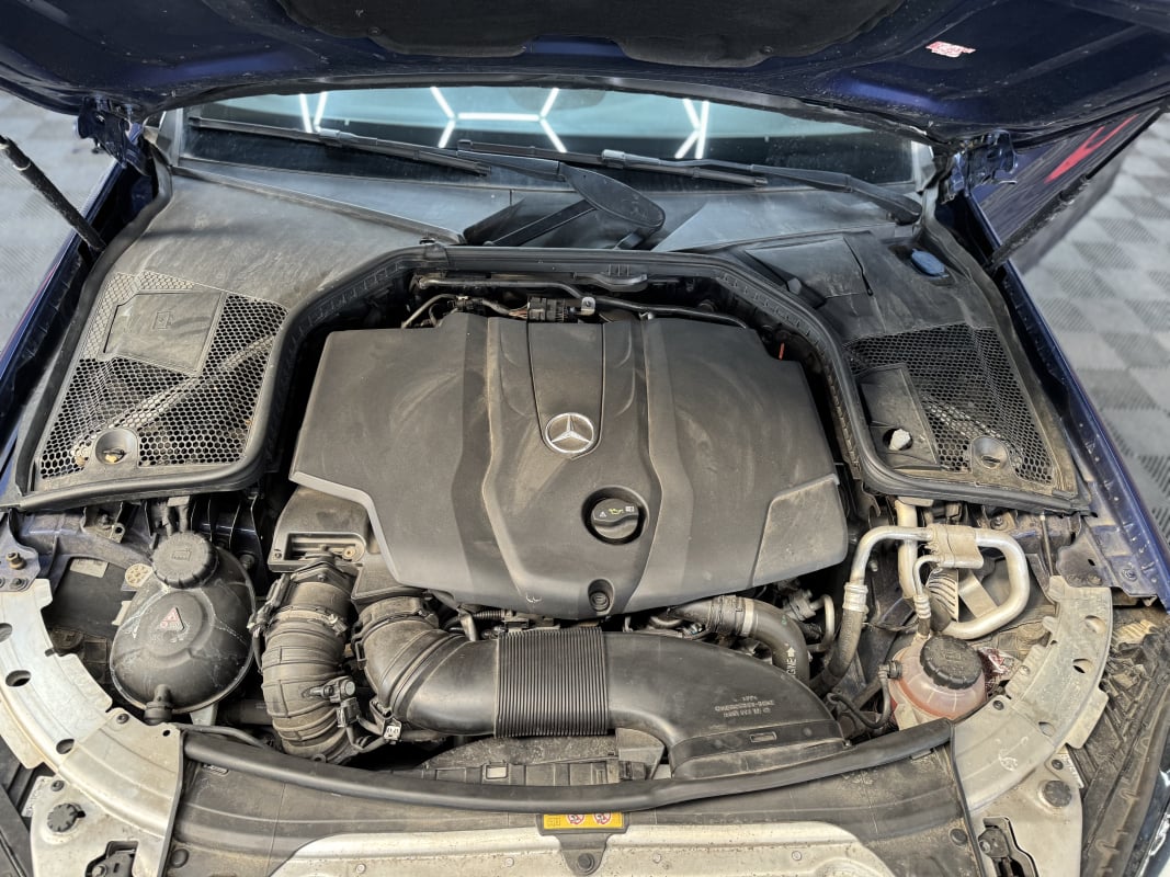 Mercedes-Benz Classe C Coupé W205 220 d Sportline 170 ch — 19