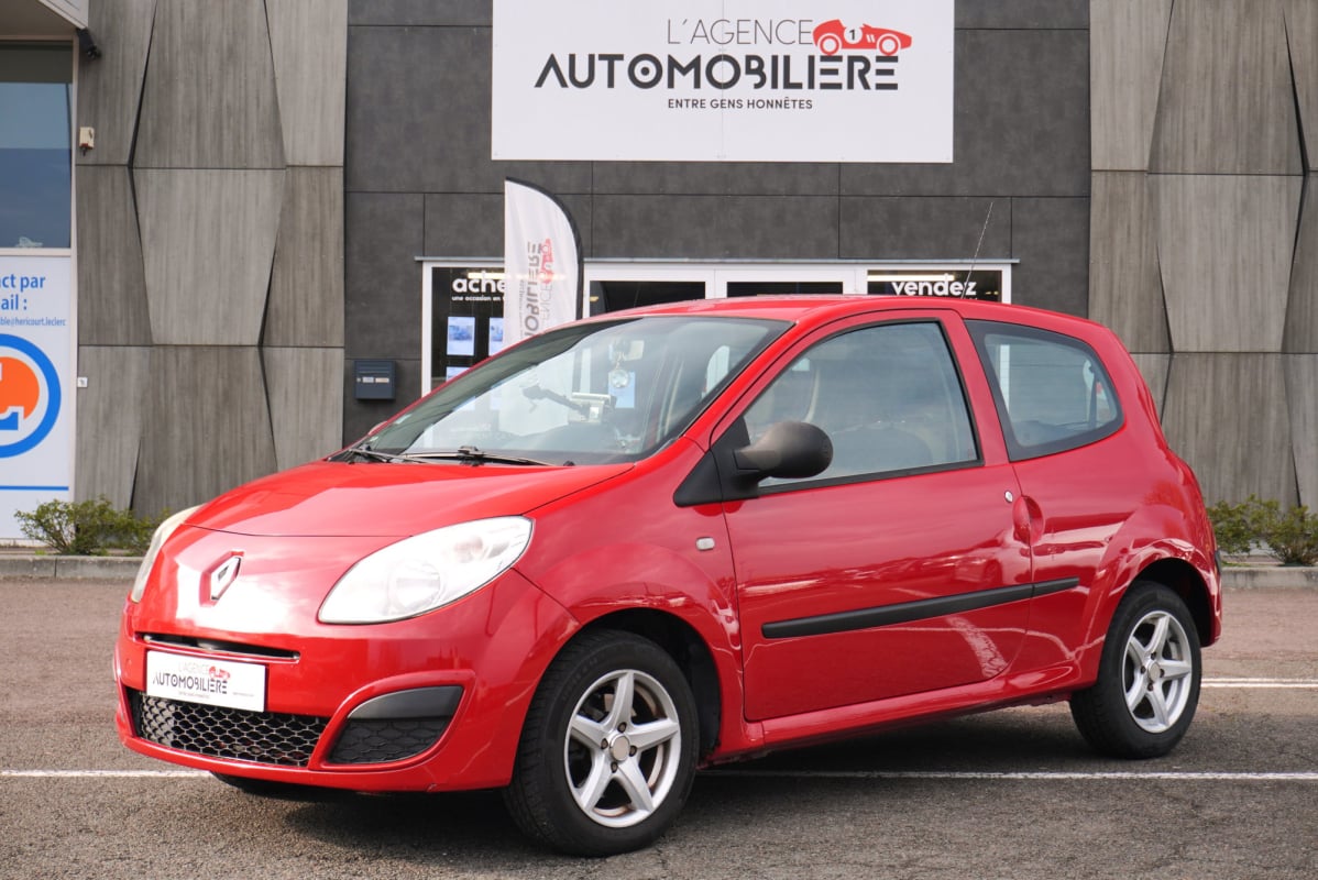 Renault Twingo II essence 75 ch Authentique — 1