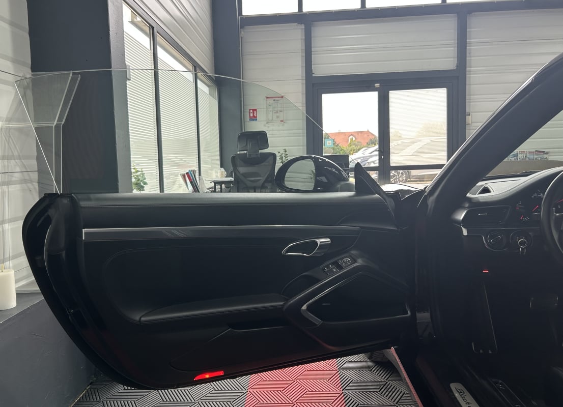 Porsche 911 991.1 Cabriolet 3.4L 350CH - PDK - BLACK EDITION — 31