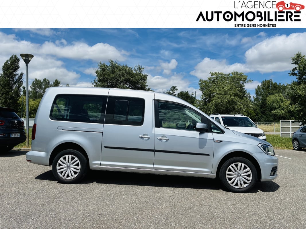 Volkswagen Caddy 2.0 100CV TRENDLINE 7 PLACES — 2