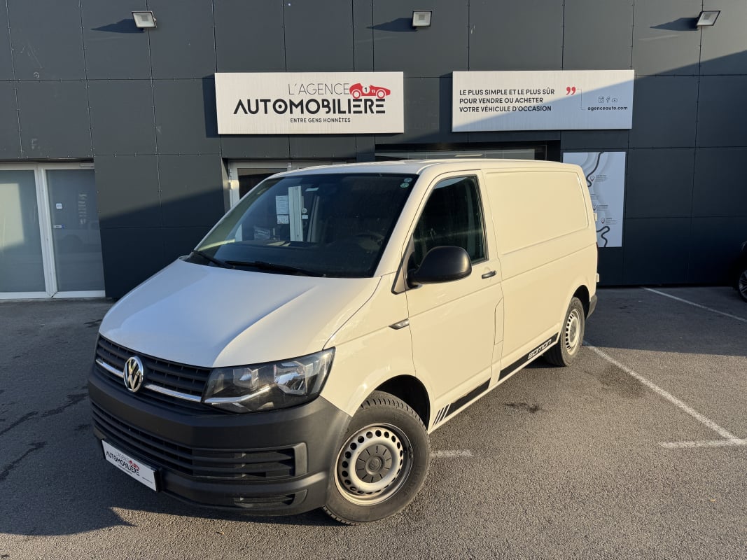 Volkswagen Transporter 2.0l TDI 140cv Edition L1H1 3 places — 1