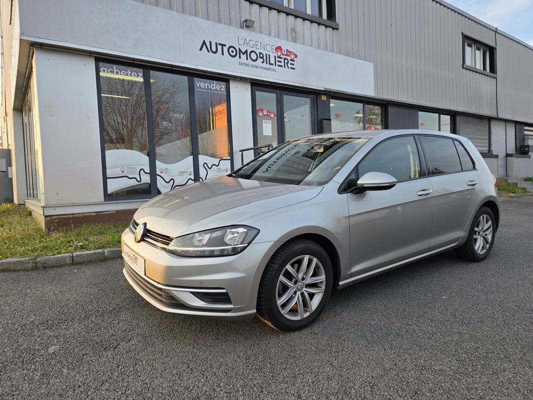Volkswagen Golf 7 VII PHASE 2 ( FACELIFT ) 2L TDI 150CH CONFORTLINE — 1