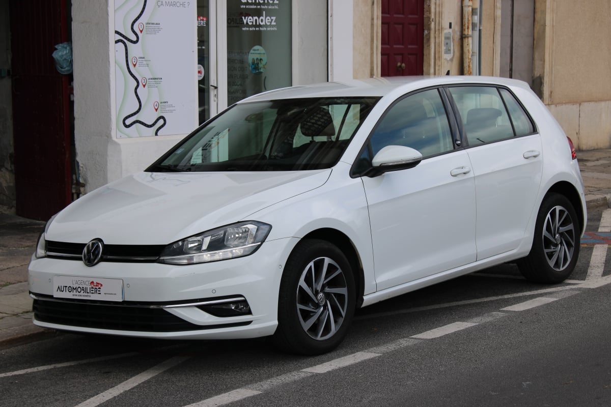 Volkswagen Golf 1.4 TSI 125 BLUEMOTION SOUND ( Carplay, Caméra de recul, GPS ... ) — 1