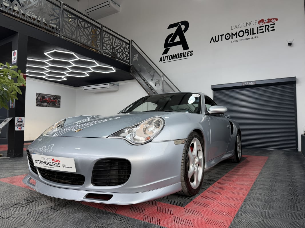Porsche 911 Type 996 Turbo 3.6 i BVM6 420CH — 2