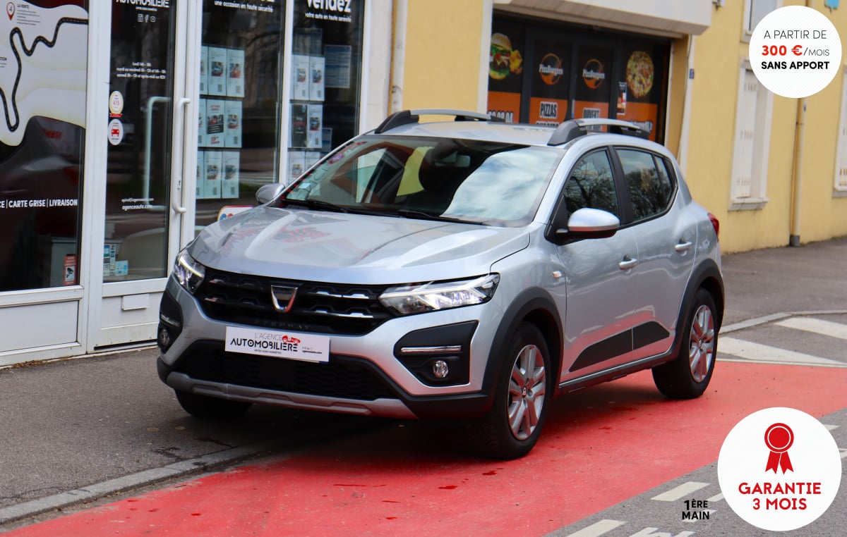 Dacia Sandero Stepway 1.0 TCe 100 Confort GPL (1ère main, Attelage, Carplay) — 1