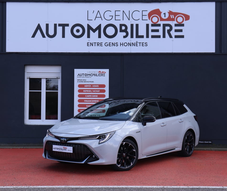 Toyota Corolla Touring 2.0 VVT-i 184 GR Sport BVA (Caméra, Carplay, Sièges chauffants, Attelage...) — 1