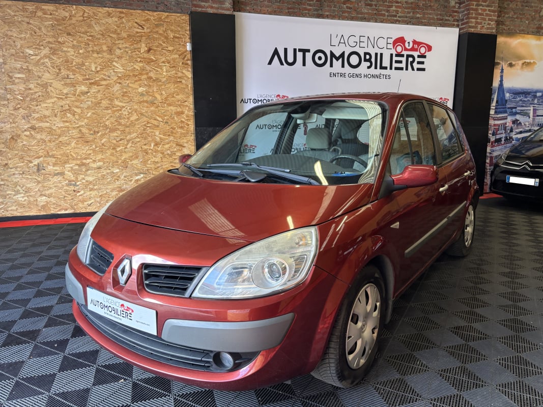 Renault Renault Scenic 3 1.9 Dci 130Ch Finition Dynamique — 1