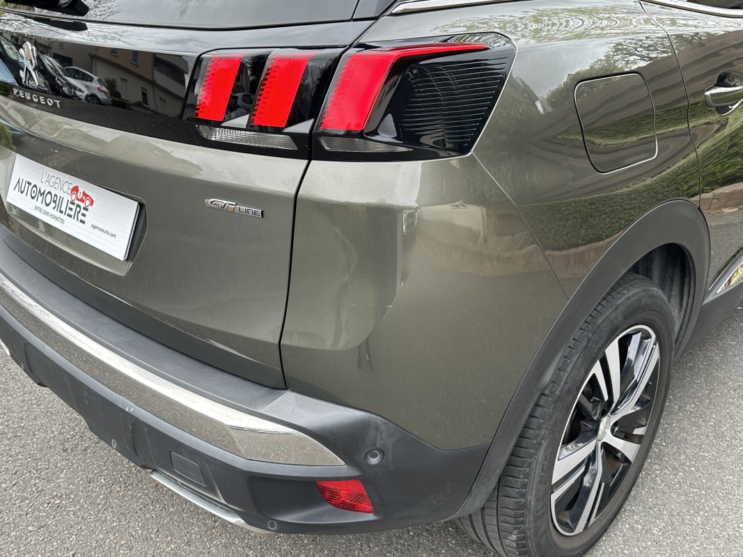 Peugeot 3008 II 1.2 PURETECH 130 CH S&S GT LINE — 40