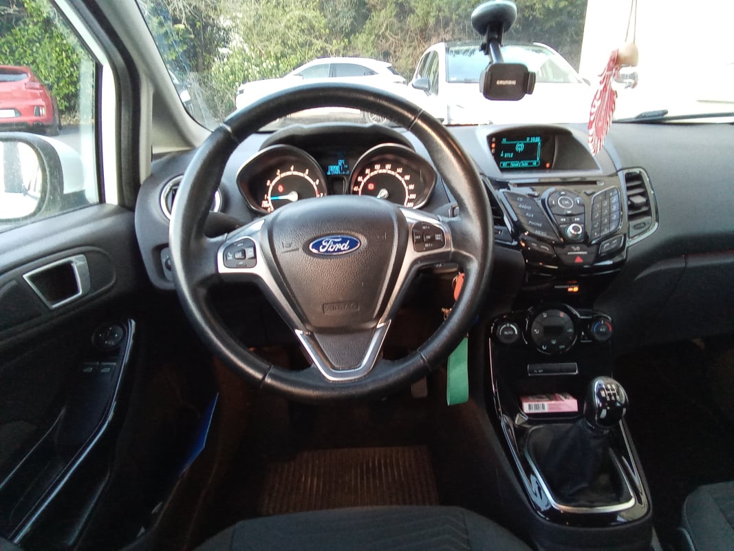 Ford Fiesta 1.0 EcoBoost 125ch Titanium — 23