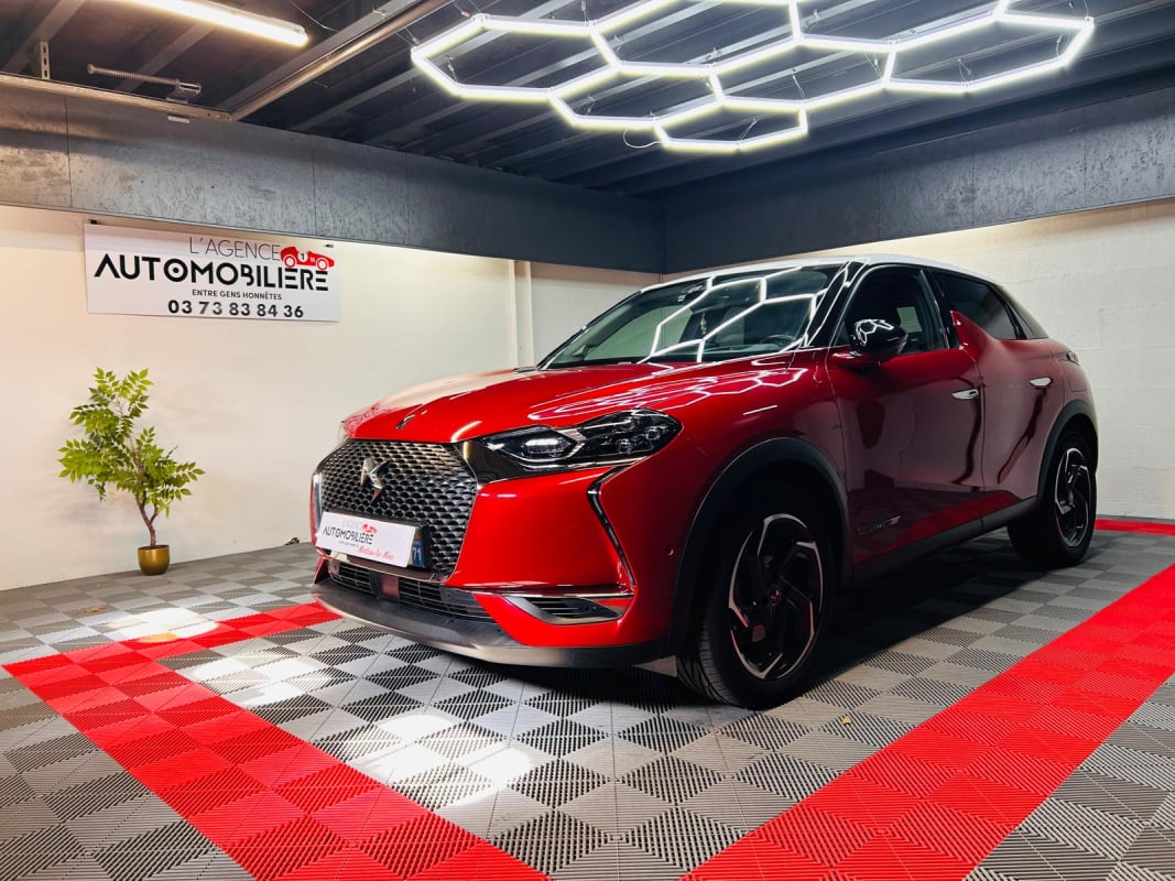 DS DS3 DS3 Crossback 1.2 - 155cv - EAT8 - Finitin Grand Chic – Cuir – Garantie 12 Mois – Suivi Complet — 1