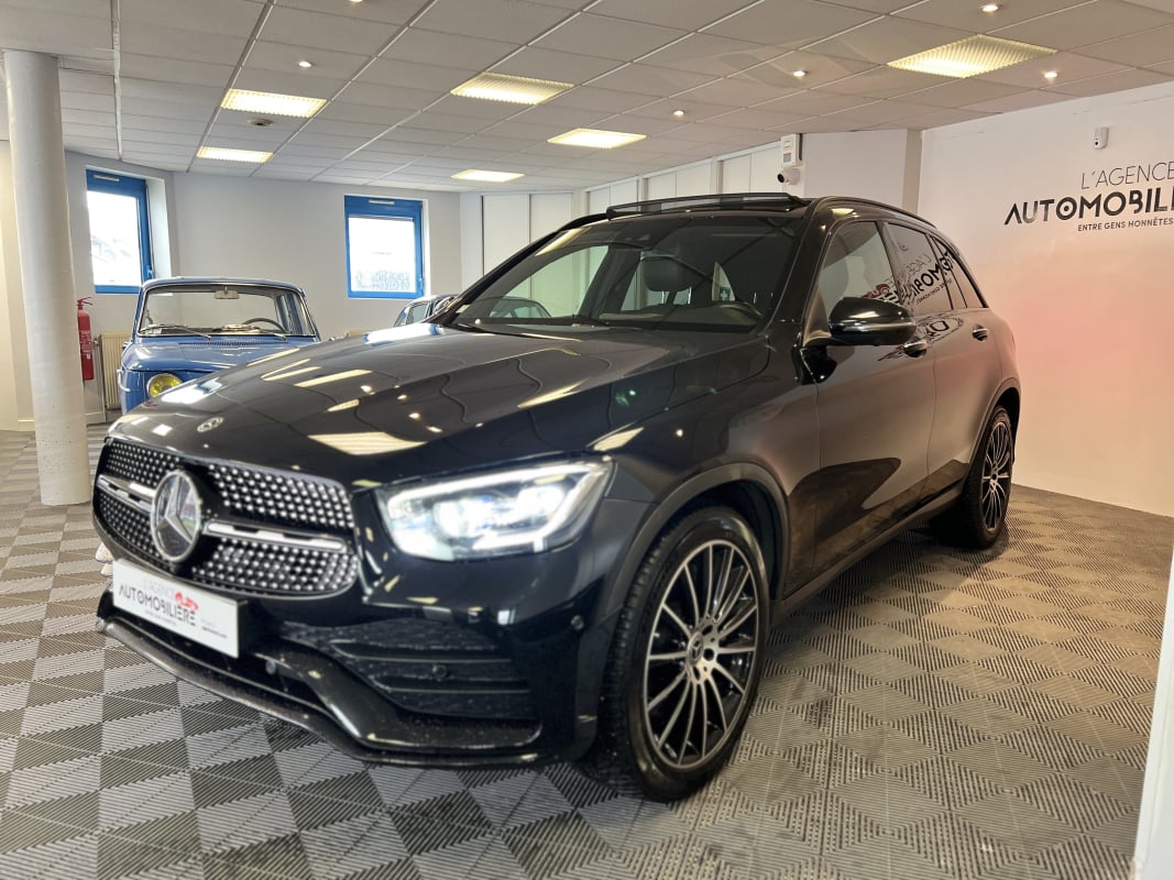 Mercedes-Benz Classe GLC 300D 245CV AMG Line 4Matic Burmester - Toit ouvrant-Sièges chauffants - Caméra 360 - CarPlay — 2