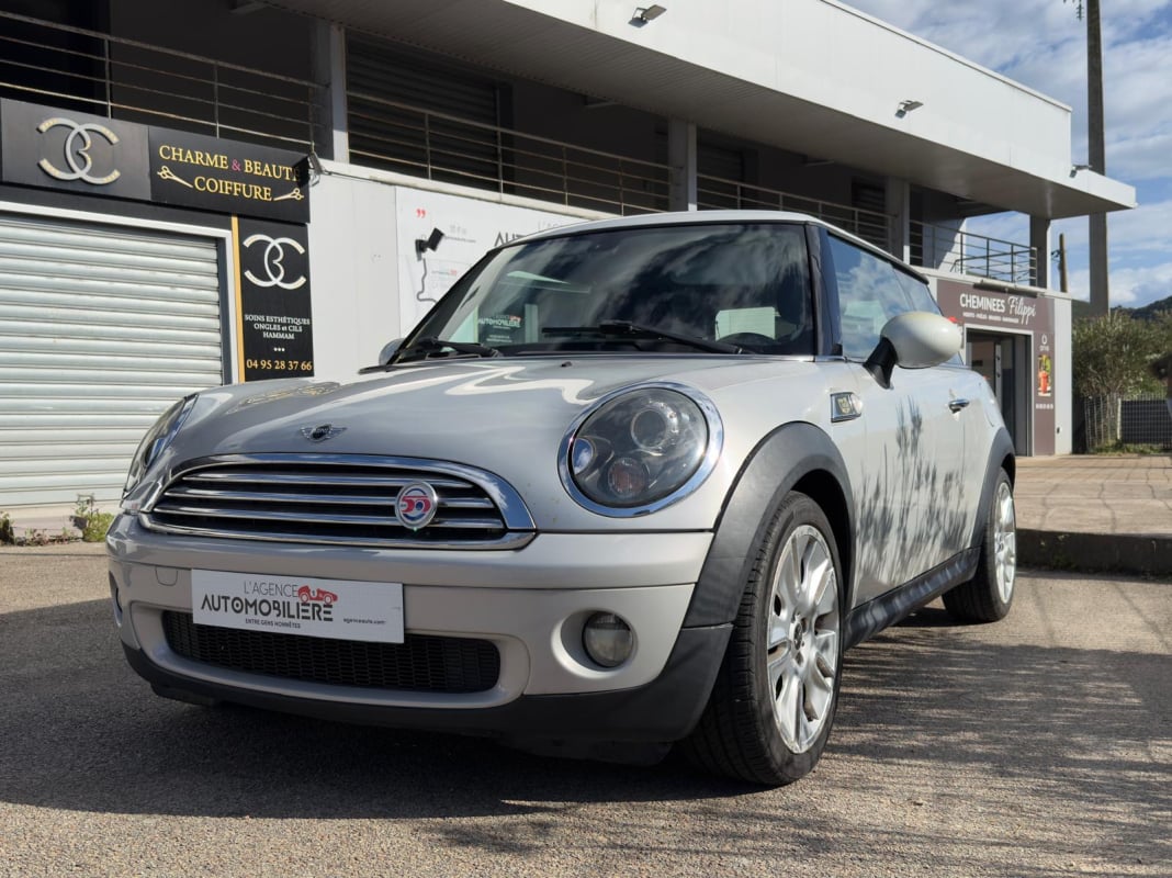 Mini Mini Cooper 120ch 50 Camden — 1
