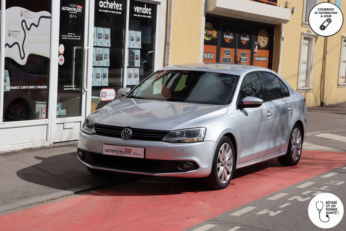 Volkswagen Jetta 1.6 TDI 105 DSG7 (Suivi complet, Distribution à jour) — 1