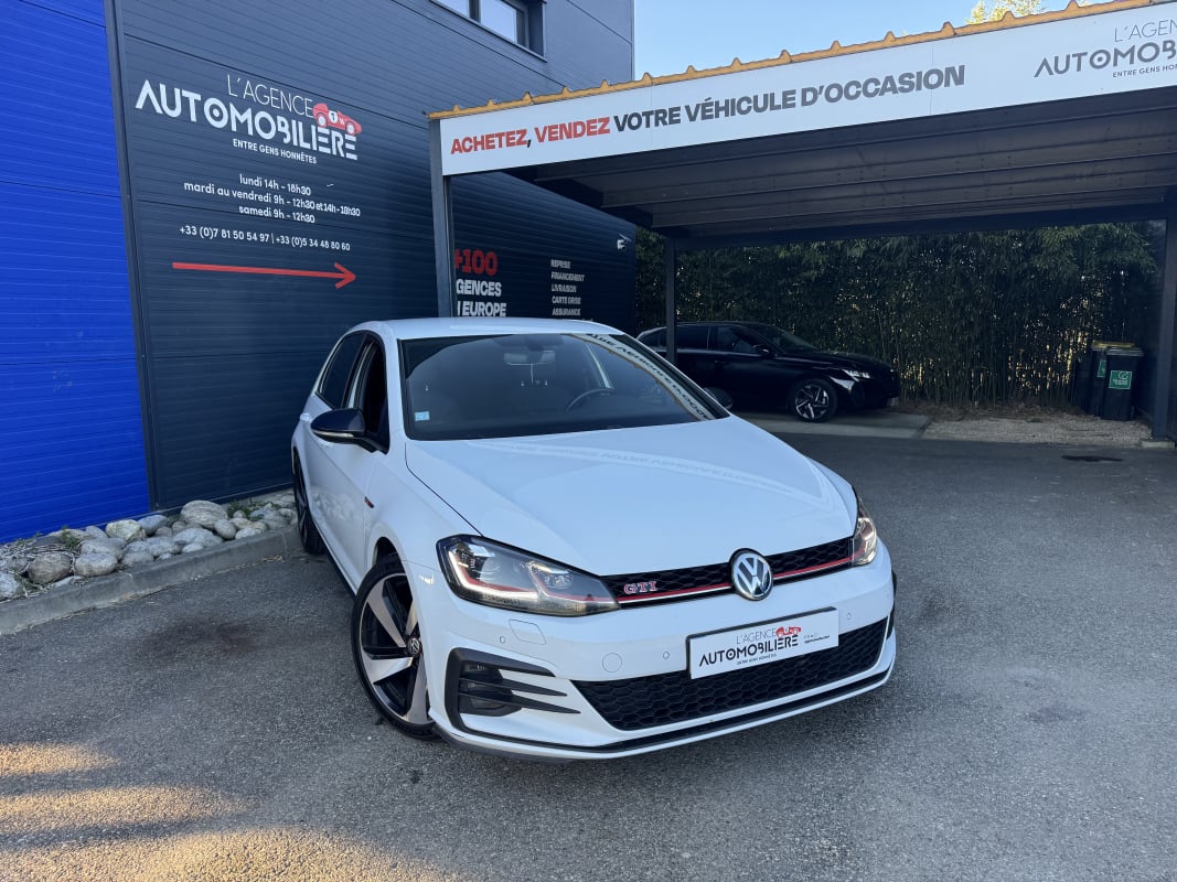 Volkswagen Golf 7.5 GTI PERF 245 Garantie 12mois — 1